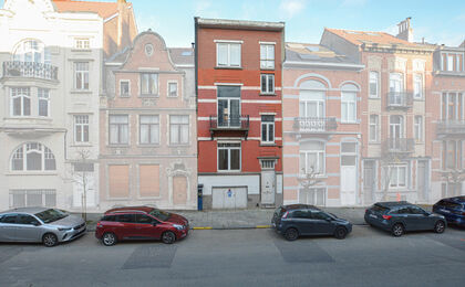 Apartment block for sale in Sint-Lambrechts-Woluwe