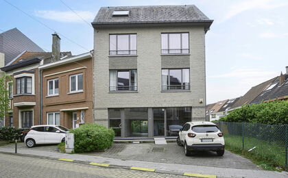 Commercial groundfloor for rent in Woluwe-Saint-Pierre