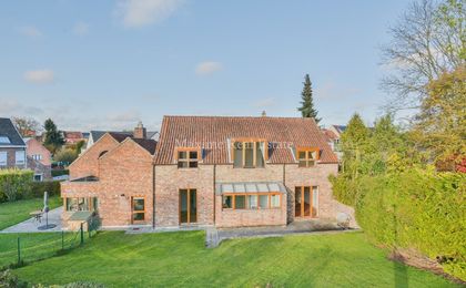 Villa farmtype for rent in Wezembeek-Oppem